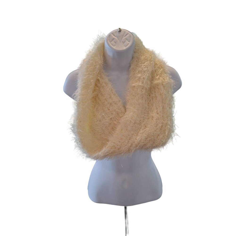 Womens Fuzzy Cream Infinity Scarf Soft Girl Y2K Coquette Fluffy Knit Warm Winter